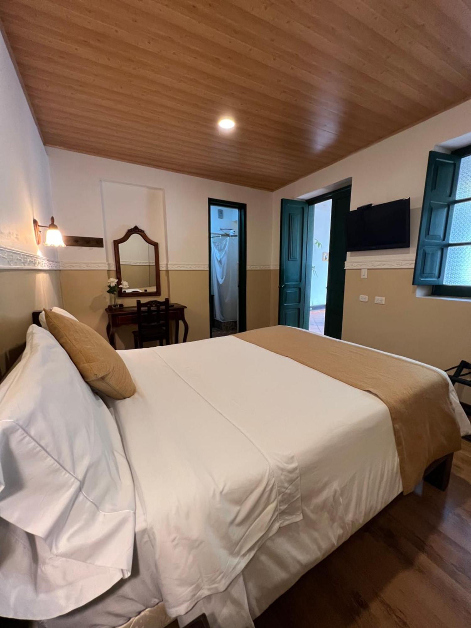 Hotel La Gran Casona ทุนฮา ภายนอก รูปภาพ